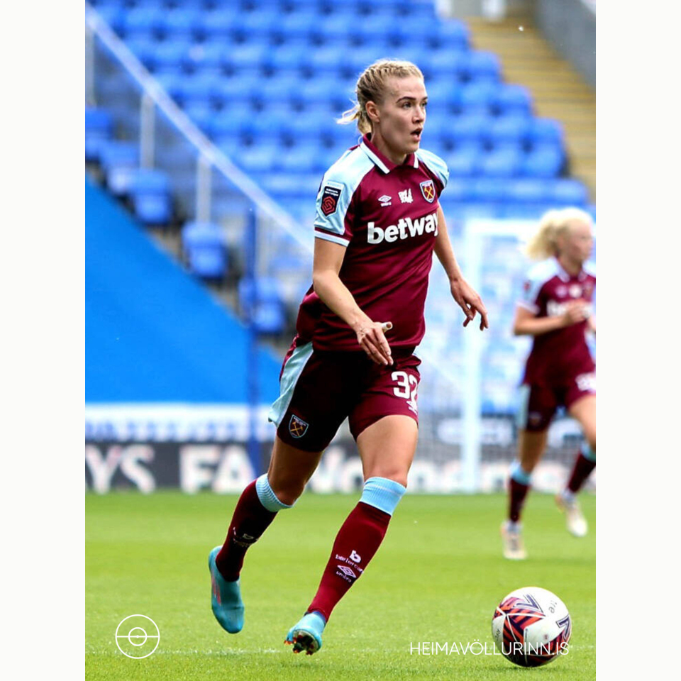 Plakat Dagný Brynjarsdóttir West Ham